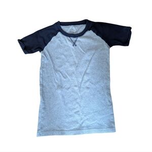 5/$15 Girls Children's Place Gray & Navy Raglan Sleeve Short Sleeve Tee-Size 10